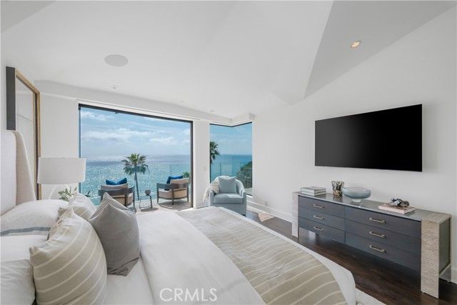 26 S La Senda, Laguna Beach, CA 92651