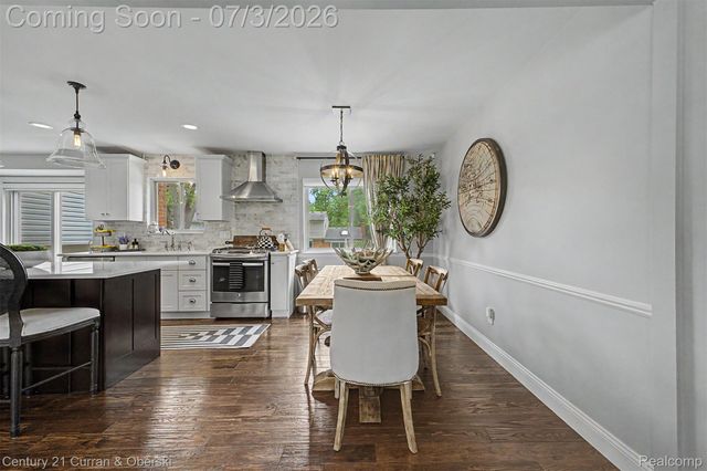 42299 Sunnydale Lane, Northville Township, MI 48168