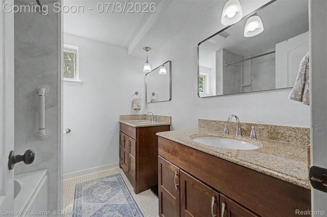 42299 Sunnydale Lane, Northville Township, MI 48168