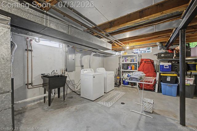 42299 Sunnydale Lane, Northville Township, MI 48168