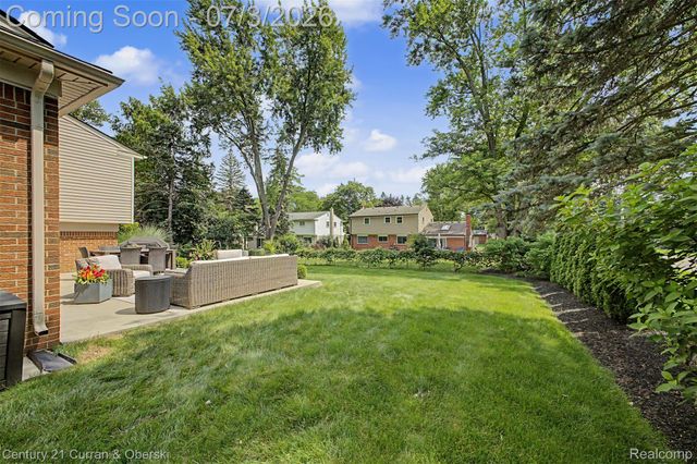 42299 Sunnydale Lane, Northville Township, MI 48168