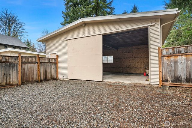 21614 SE 259th Street, Maple Valley, WA 98038