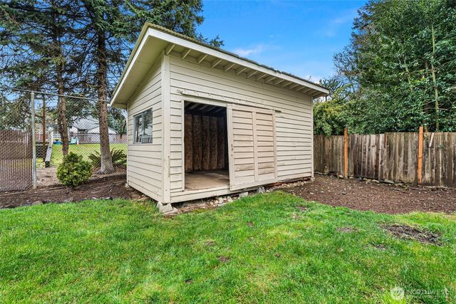 21614 SE 259th Street, Maple Valley, WA 98038