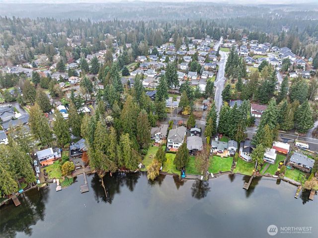 21614 SE 259th Street, Maple Valley, WA 98038