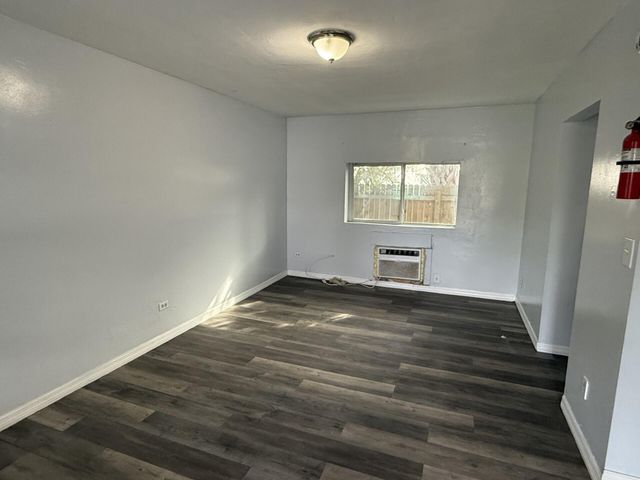 131 E 27th Street 3, Riviera Beach, FL 33404