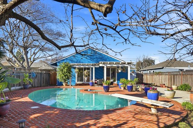 152 Florence Street, Sunnyvale, CA 94086