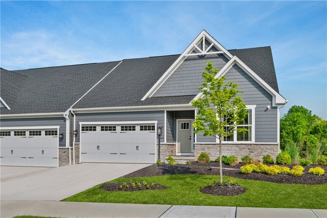 207 Mary Ln, Robinson Twp, PA 15108