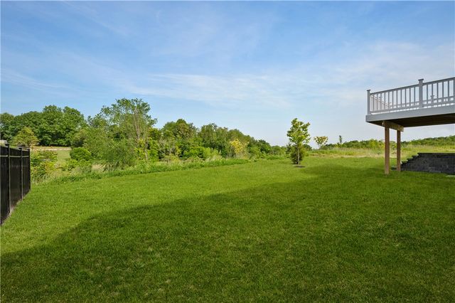 207 Mary Ln, Robinson Twp, PA 15108