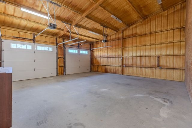 2263 County Road 33040 2, Brookston, TX 75421