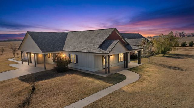 2263 County Road 33040 2, Brookston, TX 75421