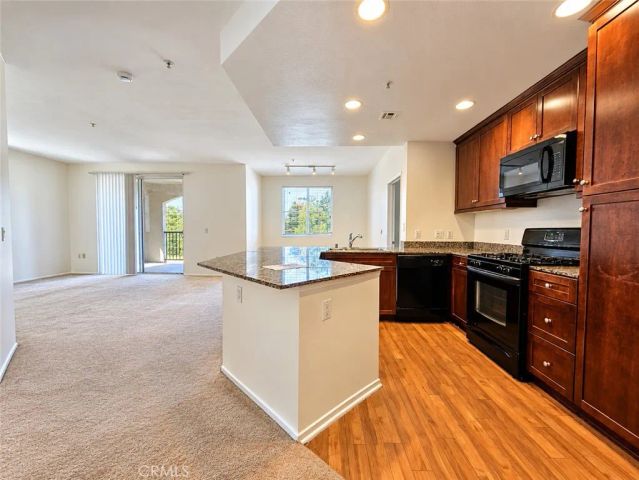 1318 Scholarship, Irvine, CA 92612