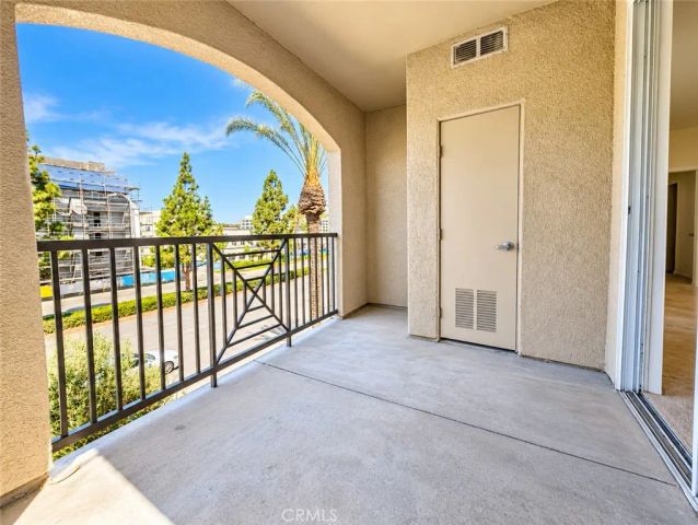 1318 Scholarship, Irvine, CA 92612