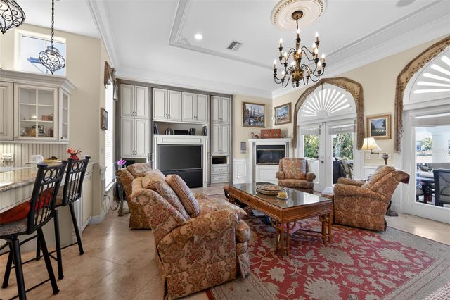 1444 HARBOR DRIVE, Sarasota, FL 34239