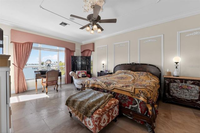 1444 HARBOR DRIVE, Sarasota, FL 34239