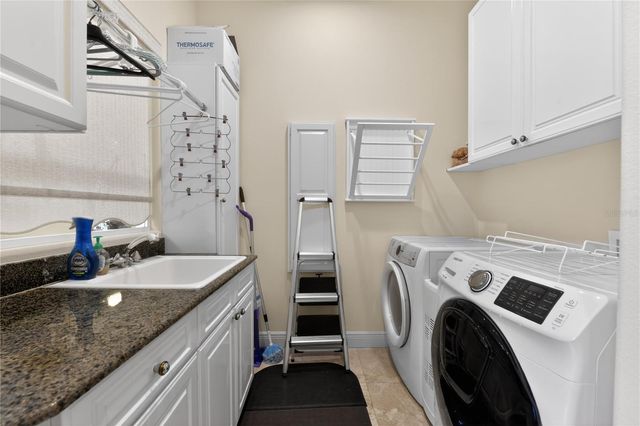 1444 HARBOR DRIVE, Sarasota, FL 34239