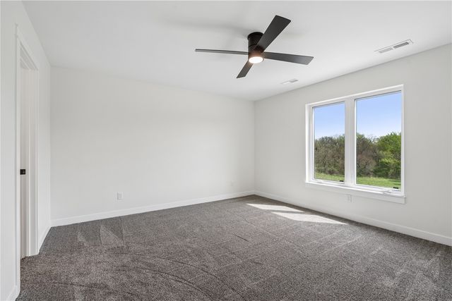 1570 Volmert Lane NE, Solon, IA 52333