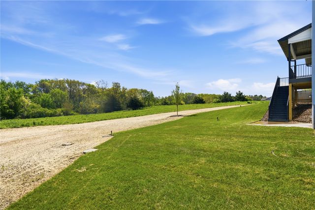 1570 Volmert Lane NE, Solon, IA 52333