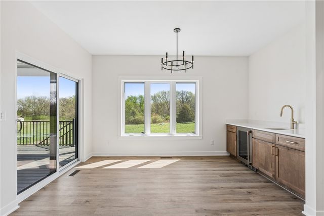1570 Volmert Lane NE, Solon, IA 52333