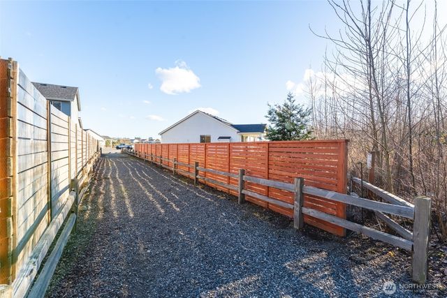 4542 Eddie Lane, Blaine, WA 98230