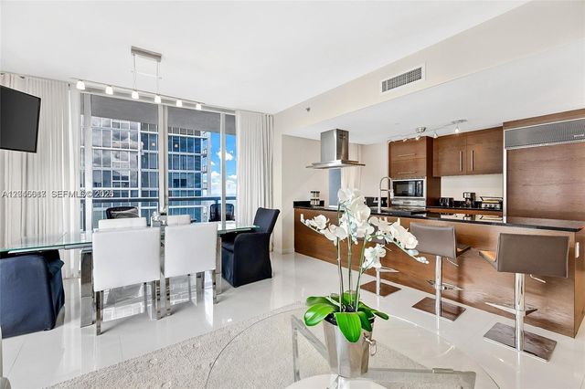 485 Brickell Ave 3602, Miami, FL 33131