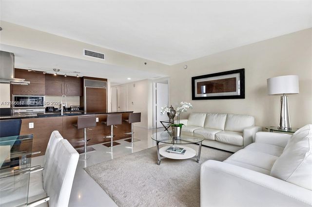 485 Brickell Ave 3602, Miami, FL 33131