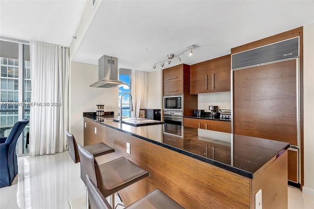 485 Brickell Ave 3602, Miami, FL 33131