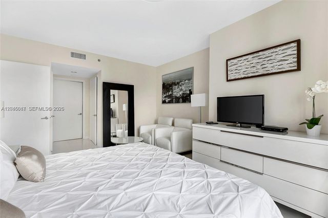 485 Brickell Ave 3602, Miami, FL 33131
