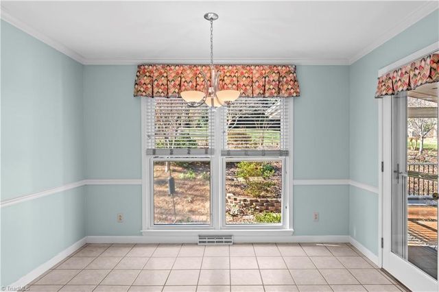 3606 Squirewood Drive, Clemmons, NC 27012