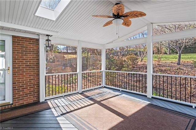 3606 Squirewood Drive, Clemmons, NC 27012