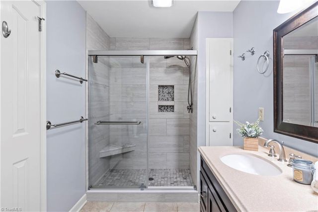 3606 Squirewood Drive, Clemmons, NC 27012