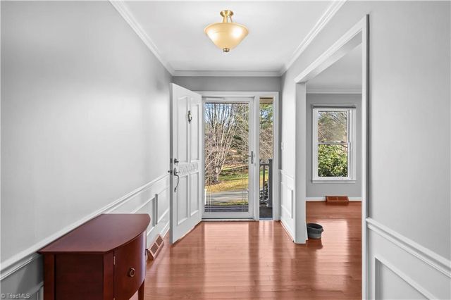 3606 Squirewood Drive, Clemmons, NC 27012