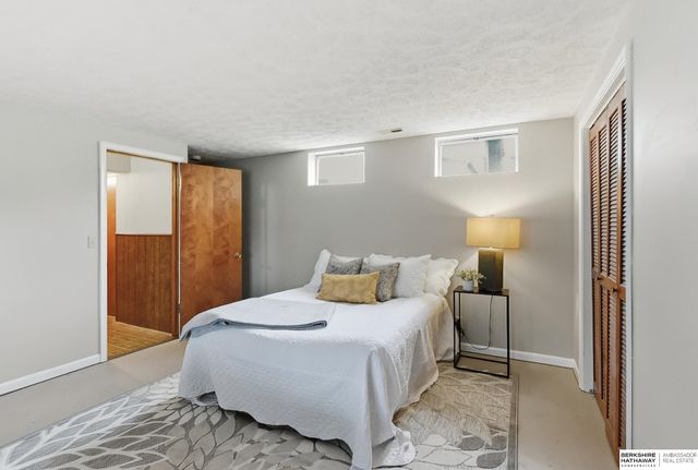 7013 S 41 Street, Bellevue, NE 68147