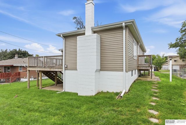 7013 S 41 Street, Bellevue, NE 68147