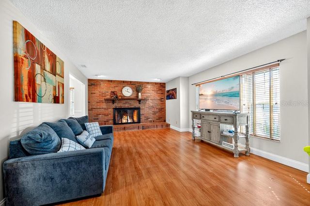 223 DENESE LANE, Auburndale, FL 33823