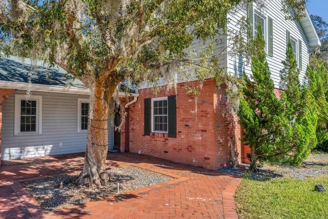 223 DENESE LANE, Auburndale, FL 33823