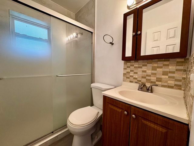 625 NE 14th Avenue 1, Fort Lauderdale, FL 33304