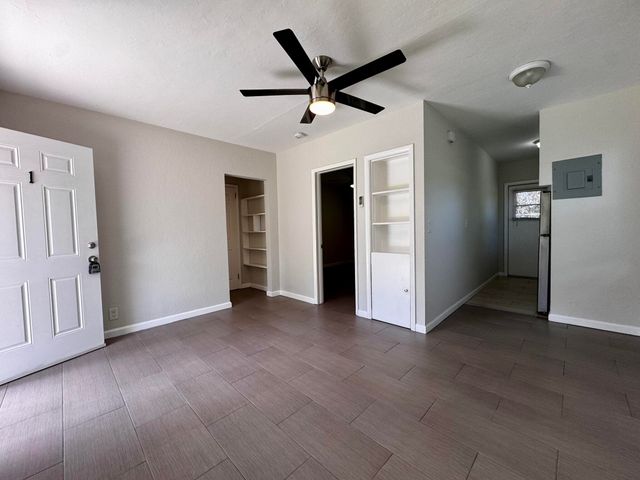 625 NE 14th Avenue 1, Fort Lauderdale, FL 33304