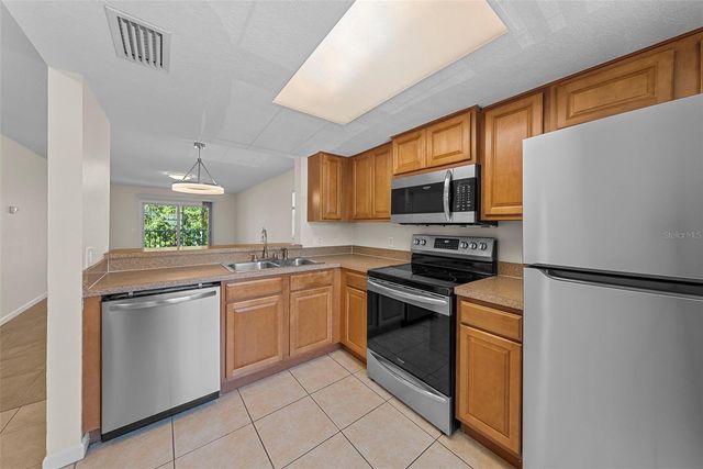 3880 34TH AVENUE S 201, St Petersburg, FL 33711