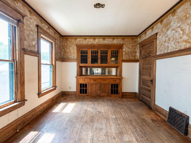 3504 Minnehaha Avenue, Minneapolis, MN 55406