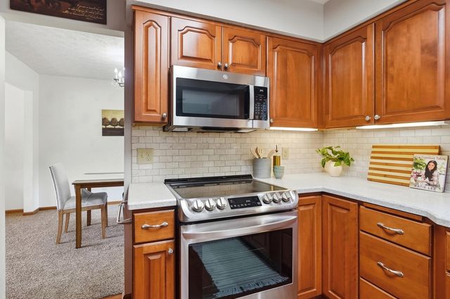 322 Sprucewood Drive, Delaware, OH 43015