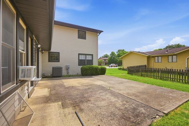 322 Sprucewood Drive, Delaware, OH 43015