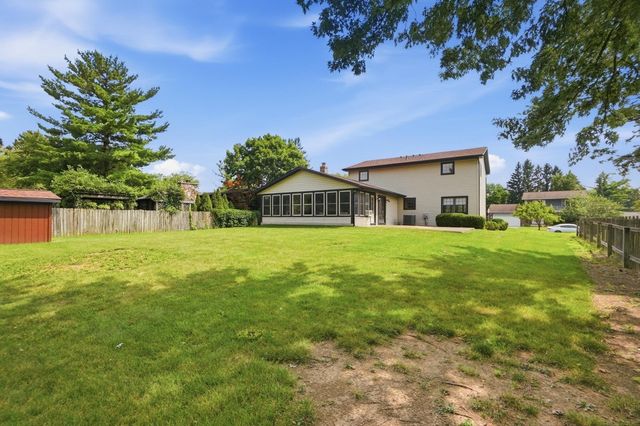 322 Sprucewood Drive, Delaware, OH 43015