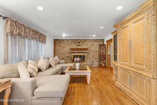 19 Cherokee Road, East Brunswick, NJ 08816
