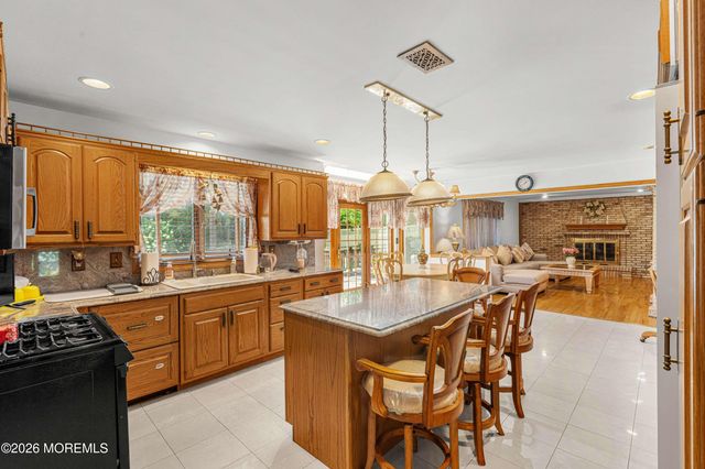 19 Cherokee Road, East Brunswick, NJ 08816