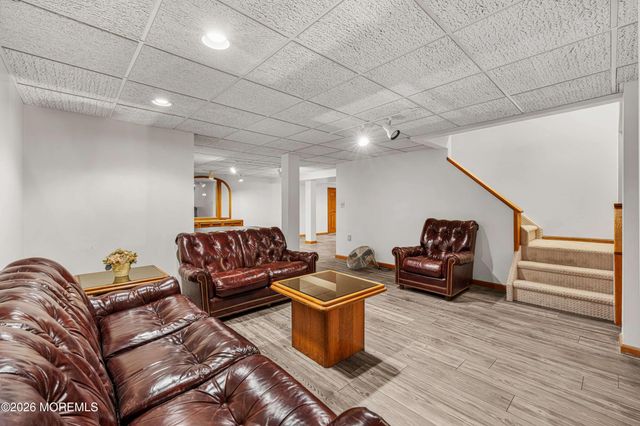 19 Cherokee Road, East Brunswick, NJ 08816