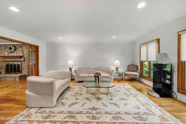 19 Cherokee Road, East Brunswick, NJ 08816