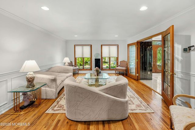 19 Cherokee Road, East Brunswick, NJ 08816