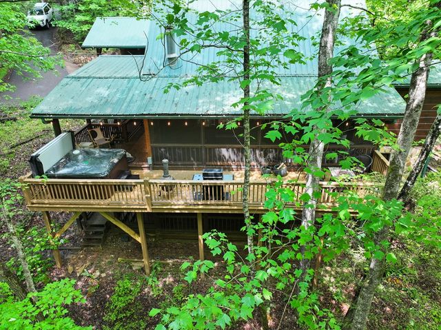 189 Cherry Lake Drive, Blue Ridge, GA 30513