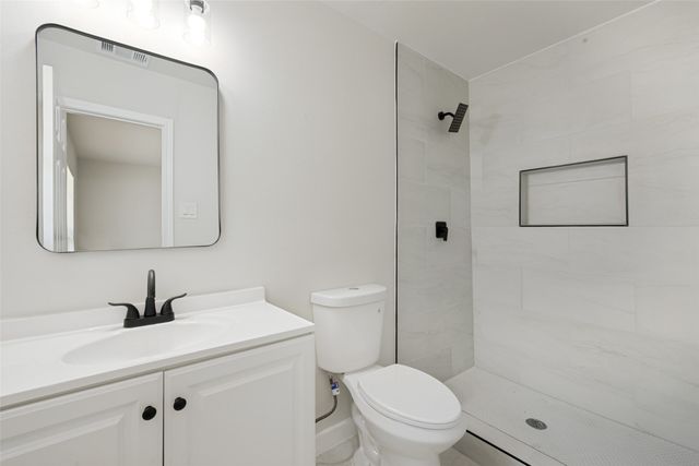 112 Oriole Drive, Arlington, TX 76010