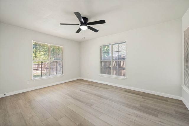 112 Oriole Drive, Arlington, TX 76010